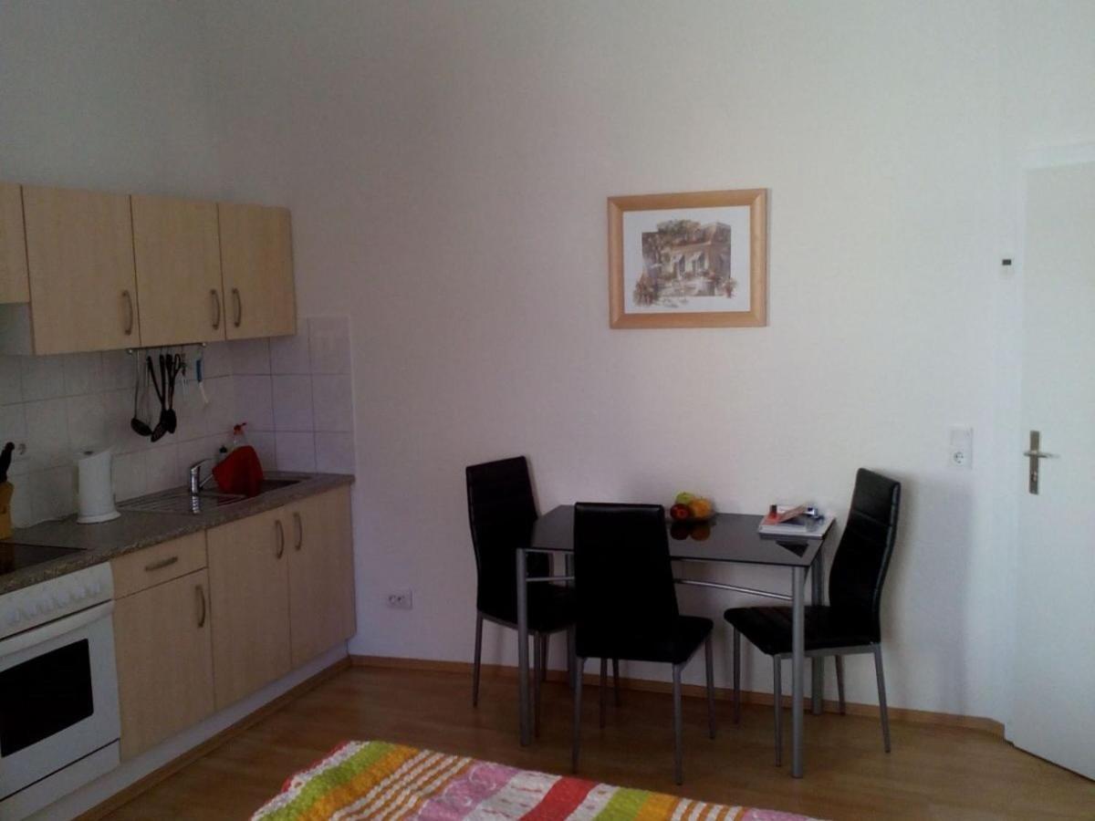 Hostel Im Medizinerviertel Halle  Habitación foto